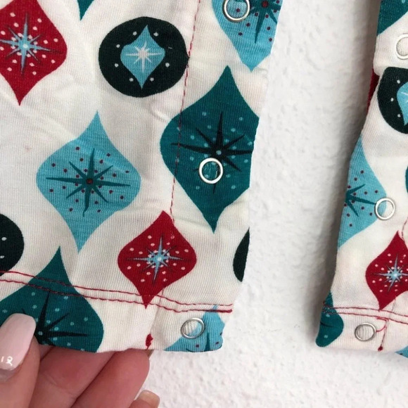 NWT Kickee Pants romper vintage ornaments size 3-6 months - Picture 7 of 7